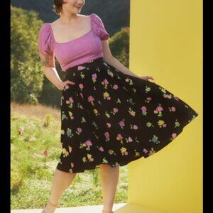 ModCloth Darling Disruption Black Floral A Line Pleated Swing Skirt with Pockets